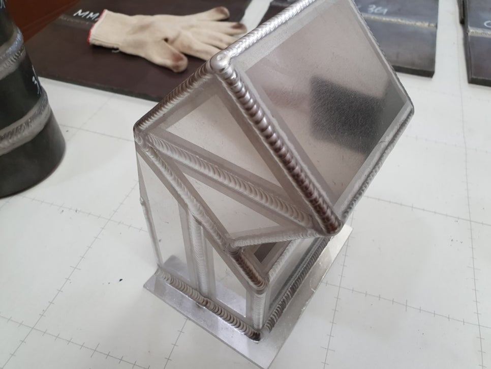 달인용접 이미지