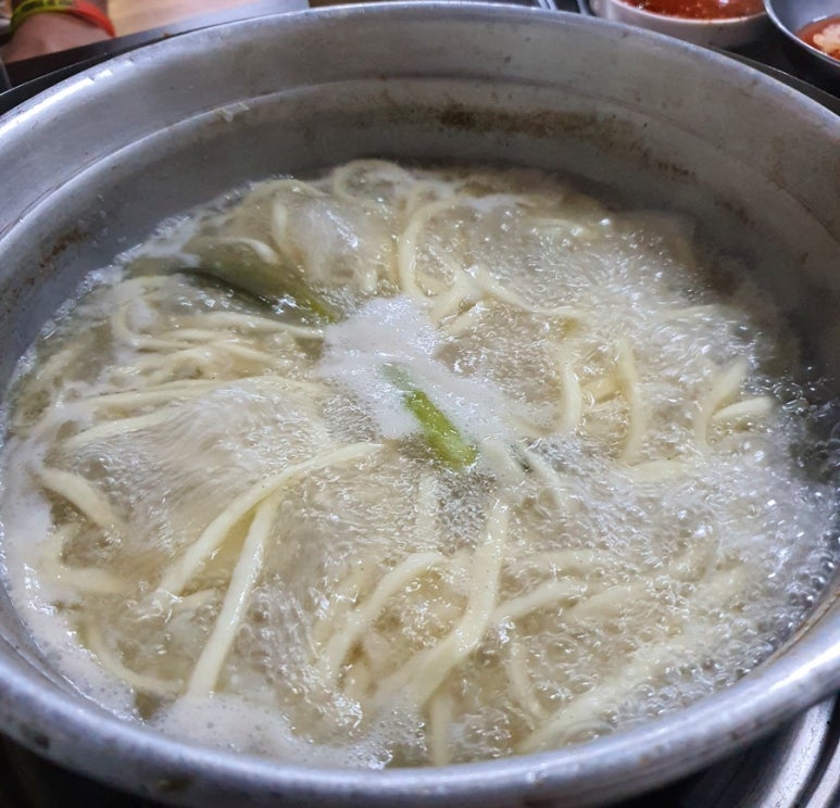 연가네닭한마리 이미지
