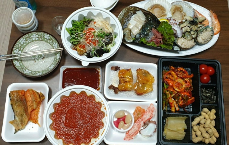 파닥파닥회참치 이미지