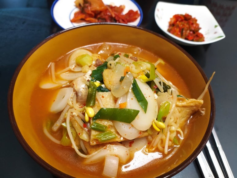 콩나물떡라면집 이미지