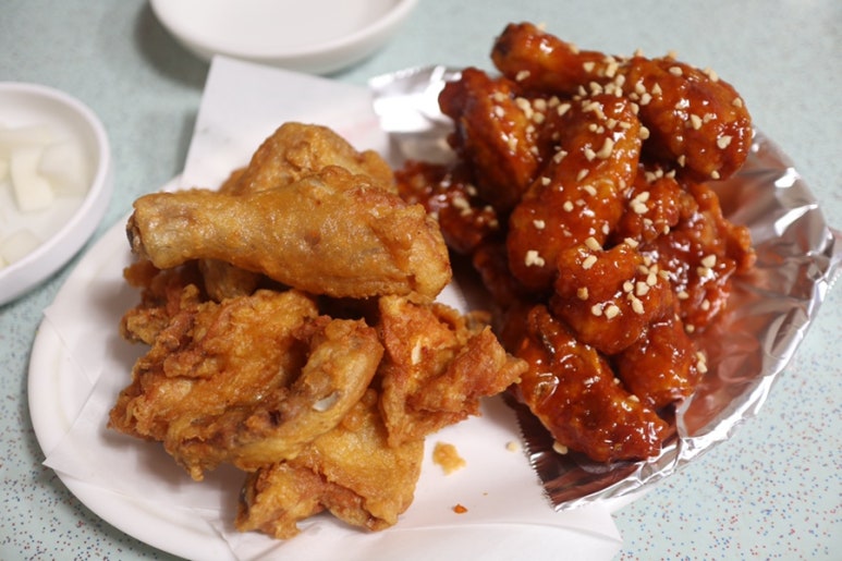 동큐치킨 이미지