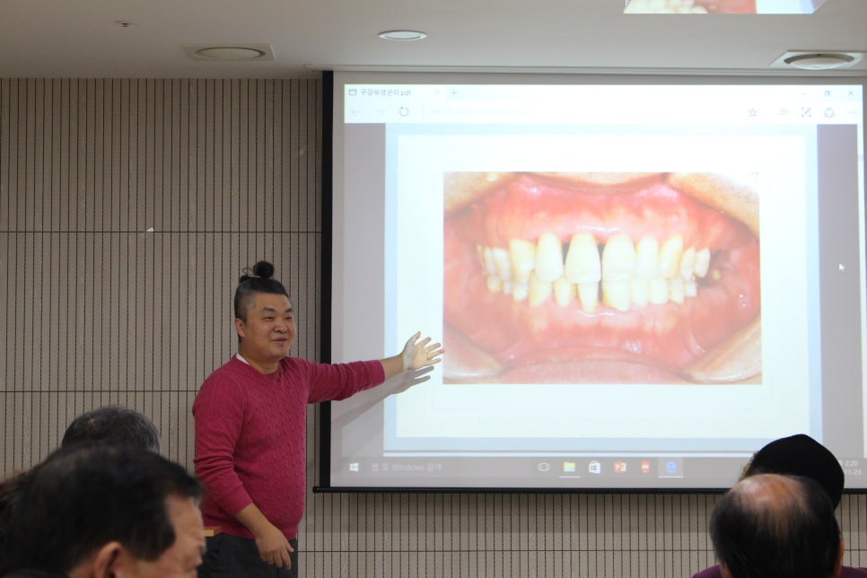 서울의료복지사회적협동조합우리네치과 이미지