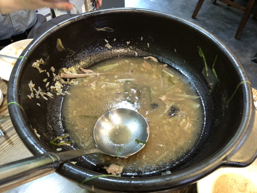명동능이백숙 이미지