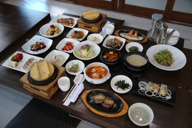 송산한정식 이미지
