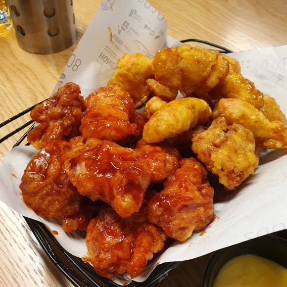 유정치킨 이미지