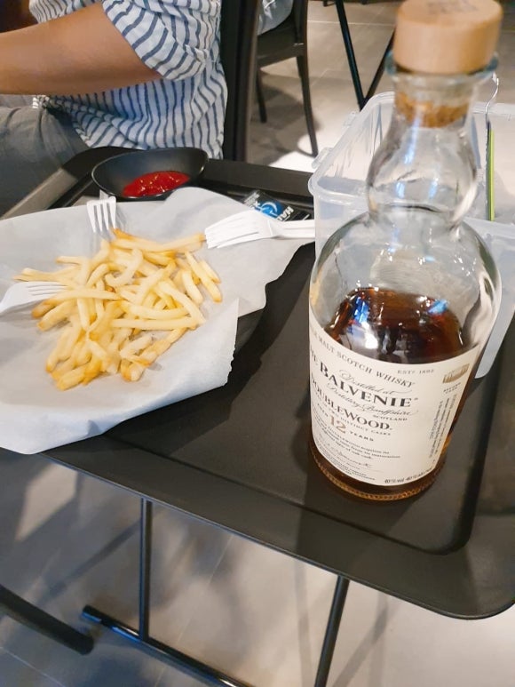 하루홀덤 이미지