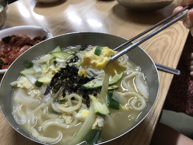 현대칼국수 이미지