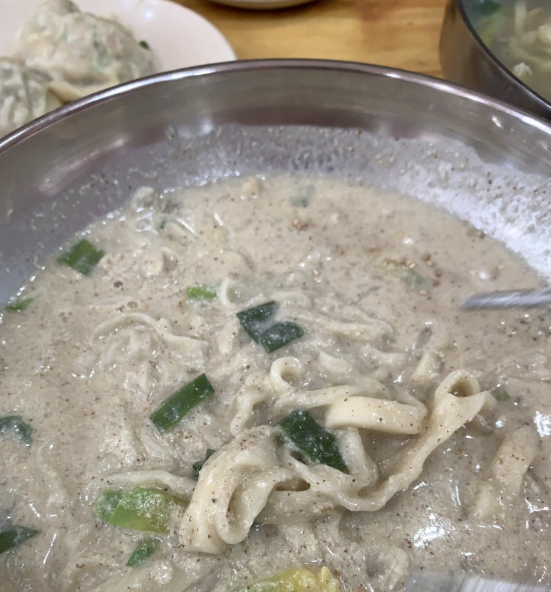 홍두깨엄마손칼국수 이미지
