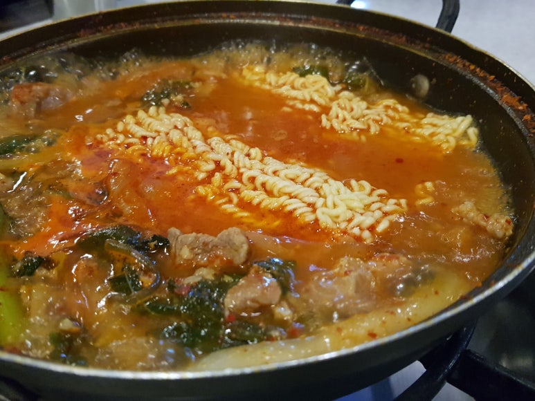 굴다리식육식당 이미지