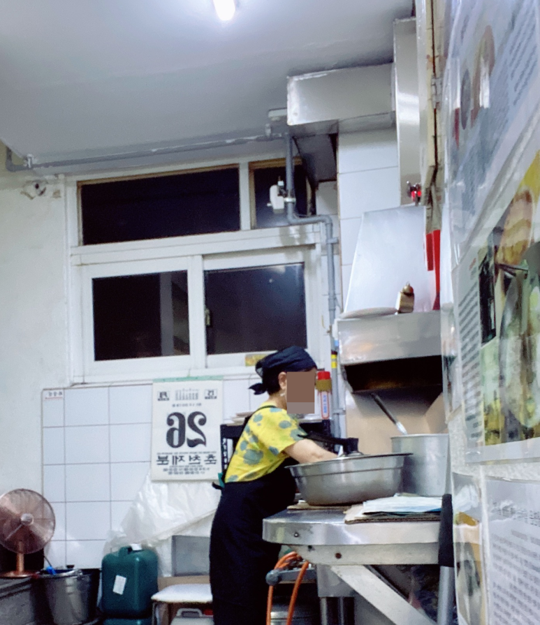 계단숙녀복 이미지