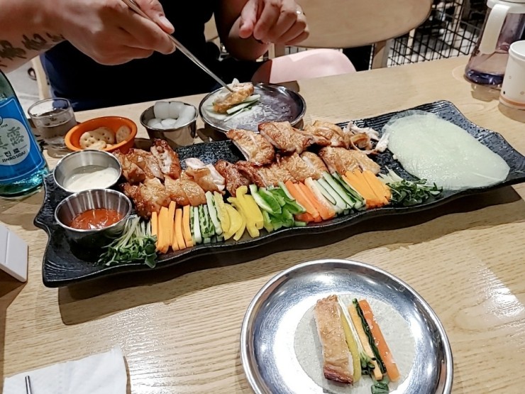 누구나홀닭반한닭 이미지