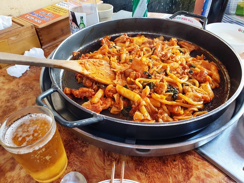 중화호반닭갈비막국수 이미지