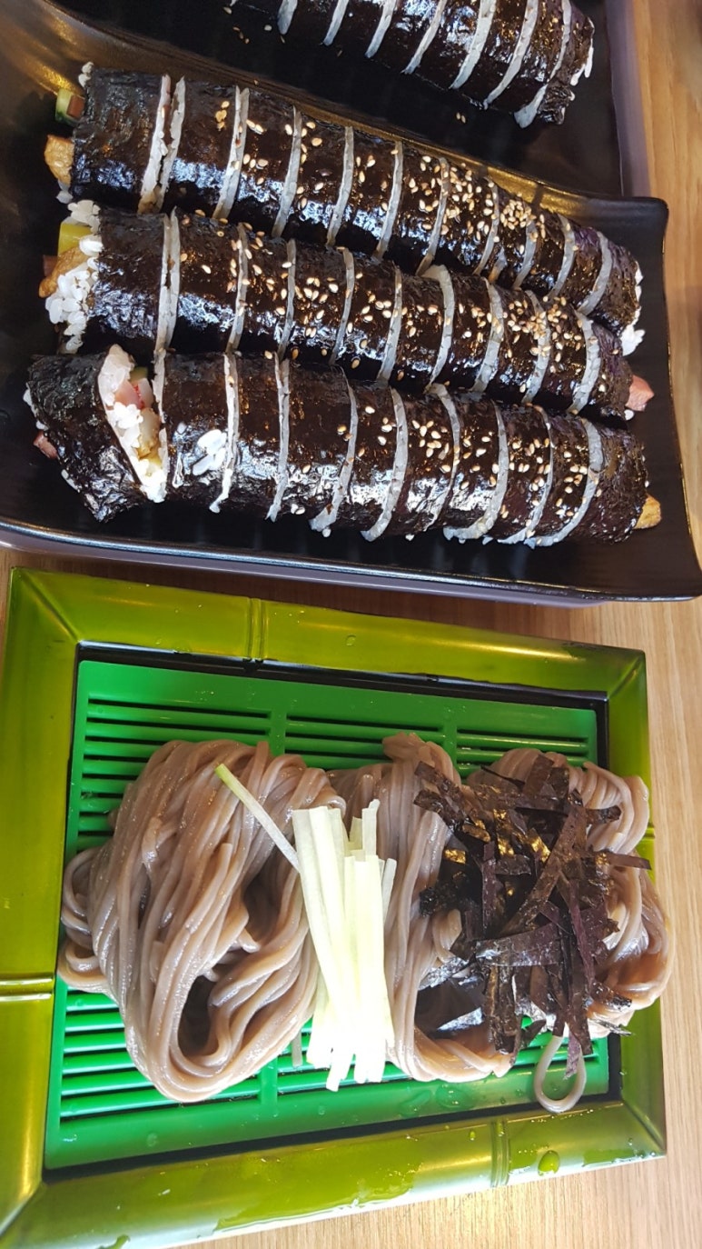 황김밥우동 이미지