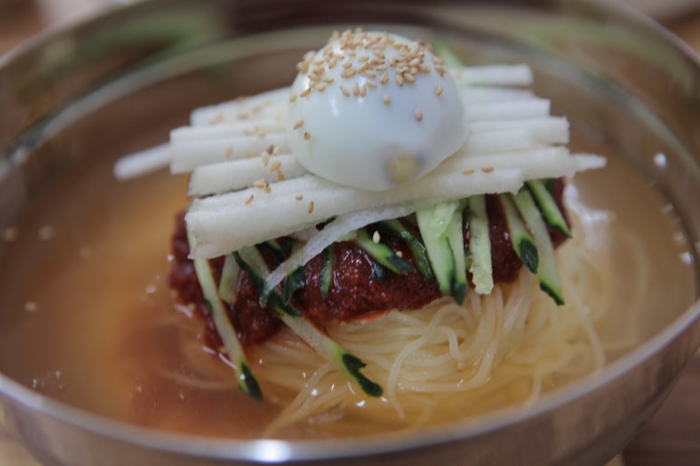 해조밀면 이미지