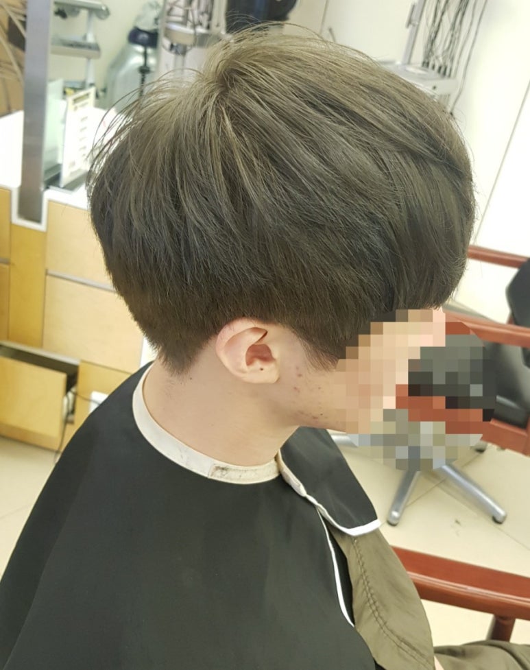 살롱드브리에 이미지