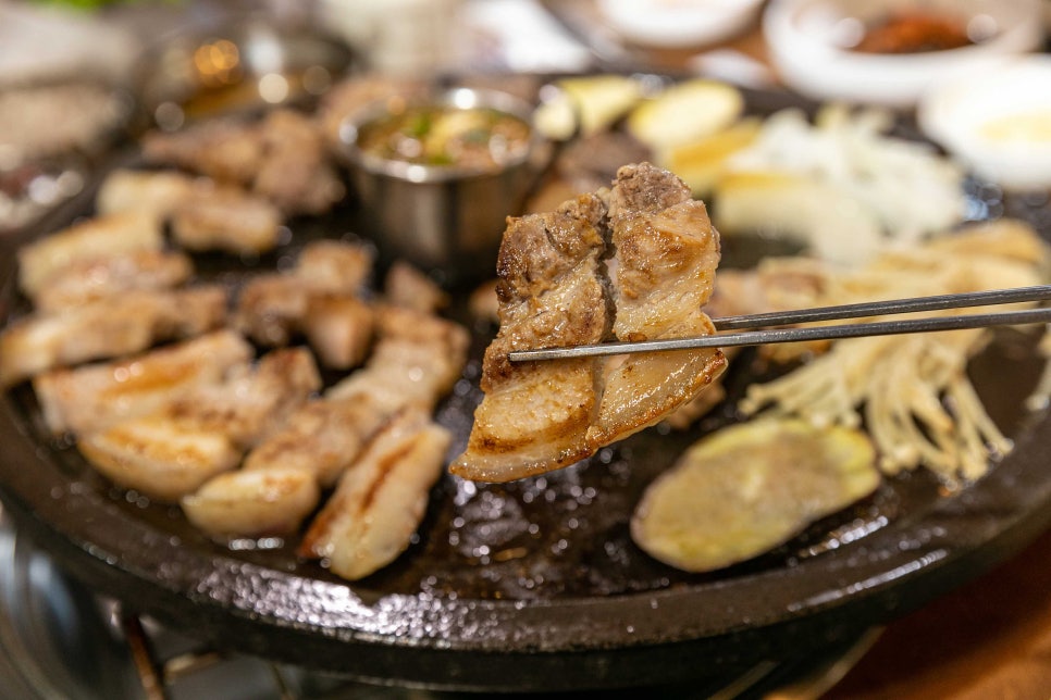 칠성골흑돼지 이미지