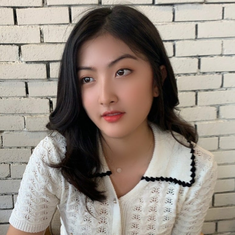 지예스샬롱 이미지