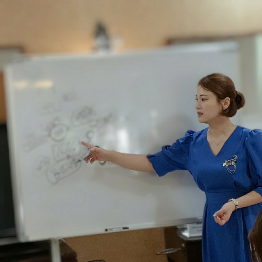 더미다움인셀덤 이미지