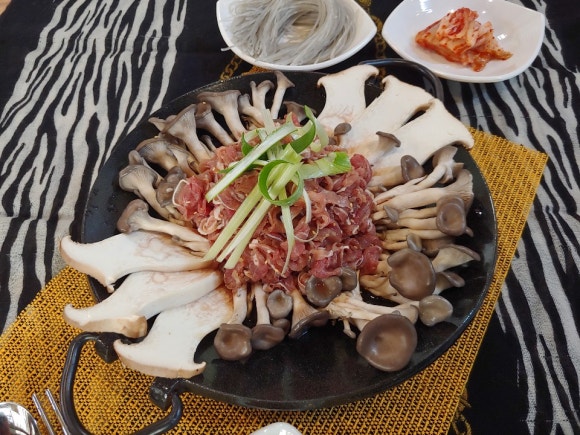 청기와흑염소 이미지