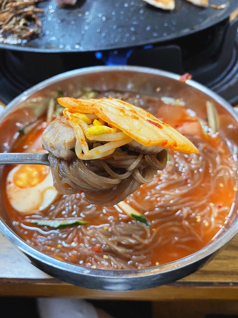 병영솥뚜껑삼겹살 이미지