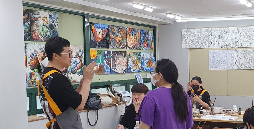 프리즘만화전문학원 이미지