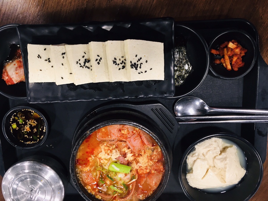 두부공작소 홈플러스 월드컵점 사진 4