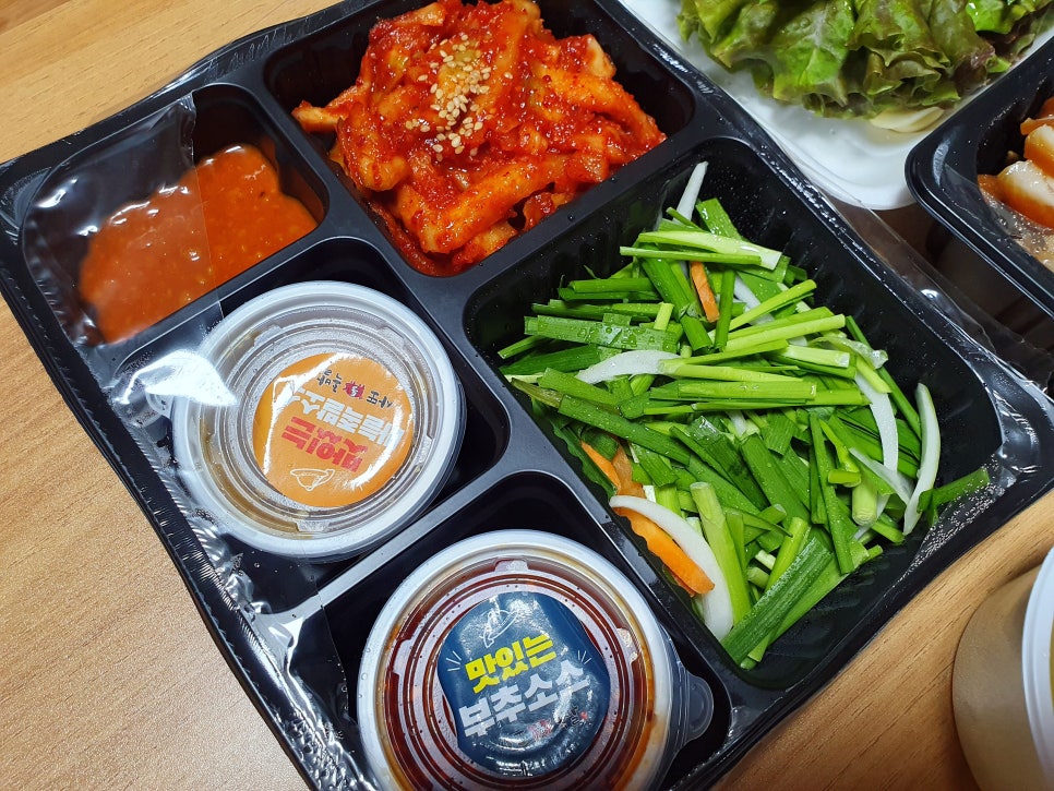 사또통족발 이미지