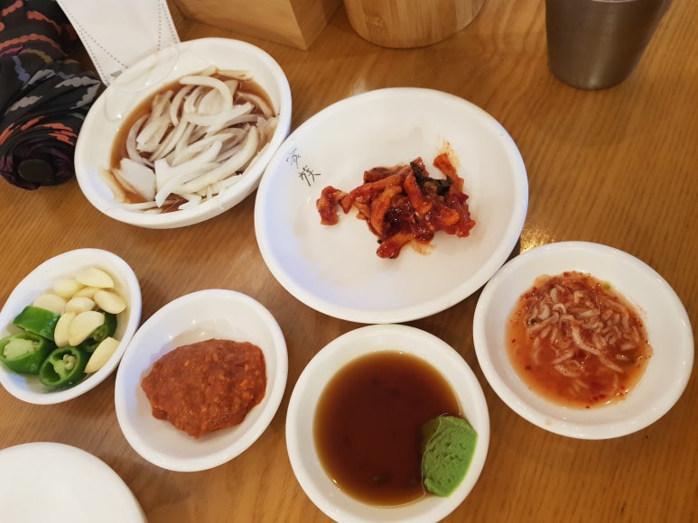 방천가족족발 이미지