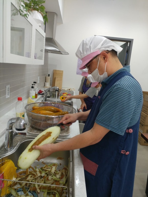 살뜰반찬 이미지