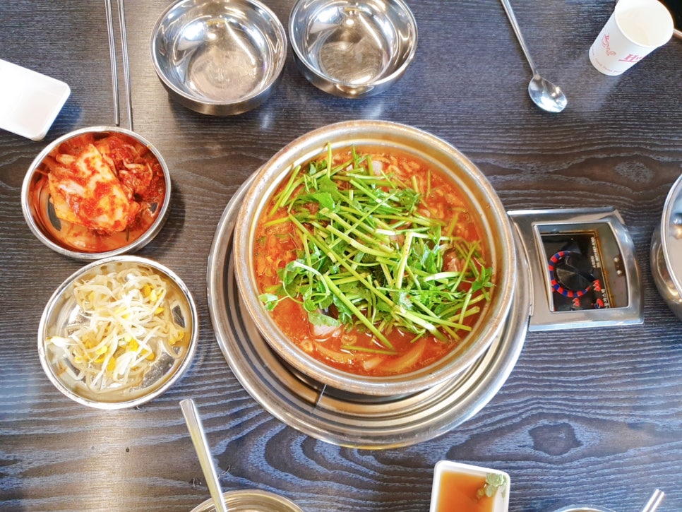 율생해물샤브칼국수 이미지