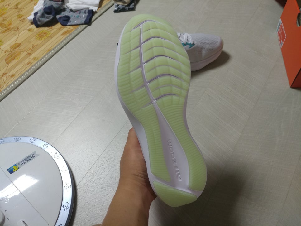 머스마신발 이미지