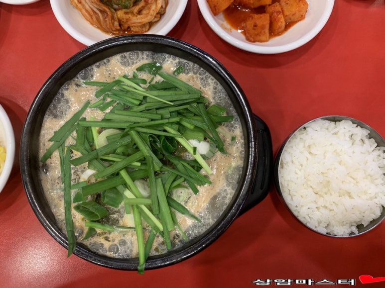 김둘레순대국 이미지