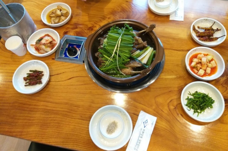 여우고개능이백숙 이미지