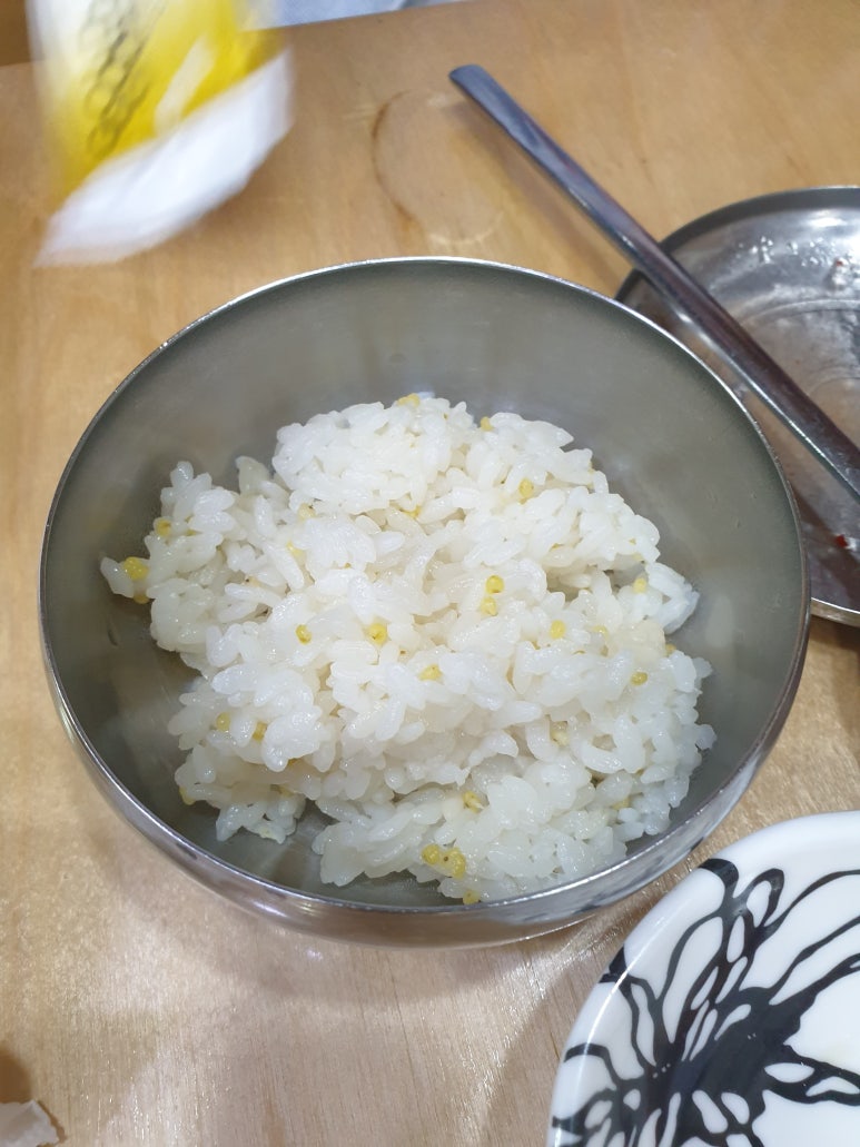 강변매운탕 이미지