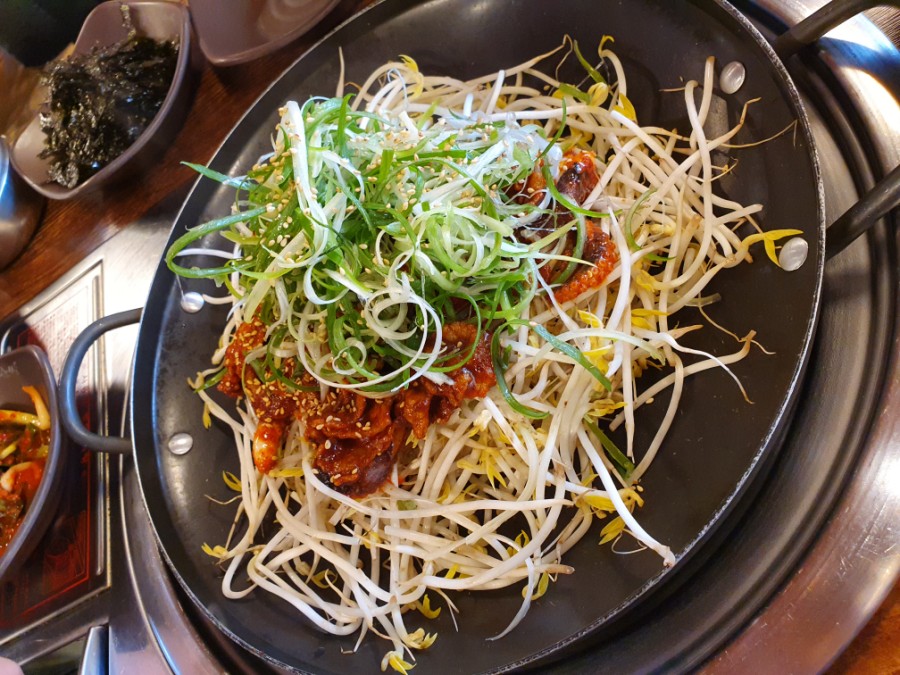 8900이면도야지 이미지