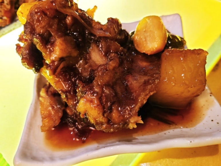 철참치 이미지