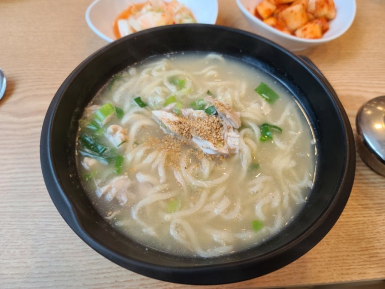 팥칼국수 이미지