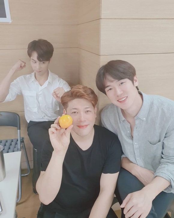 지인 이미지