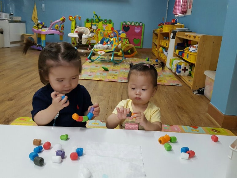 킨더이스쿨어린이집 이미지