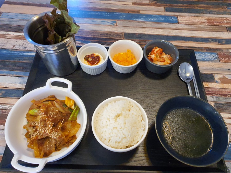 학교앞한끼 이미지