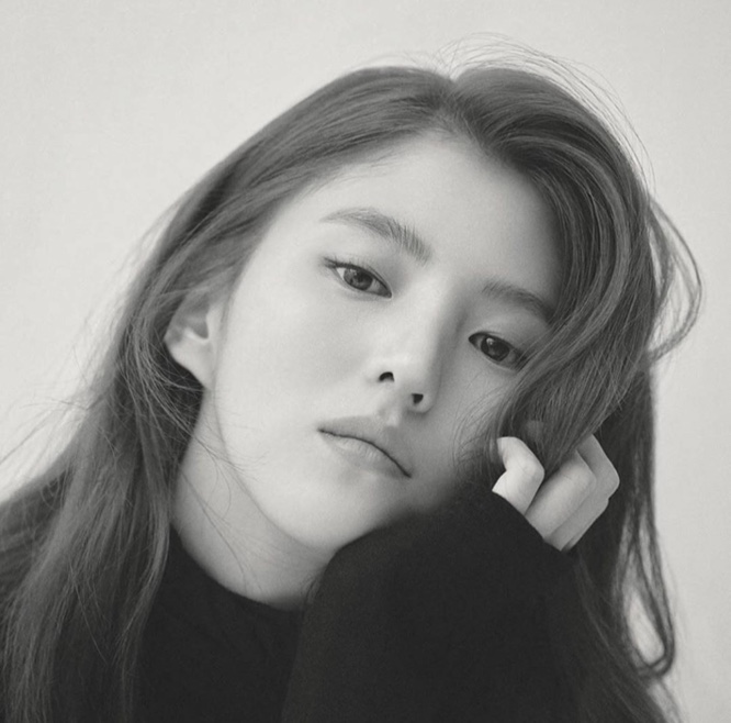 디어브로우 이미지