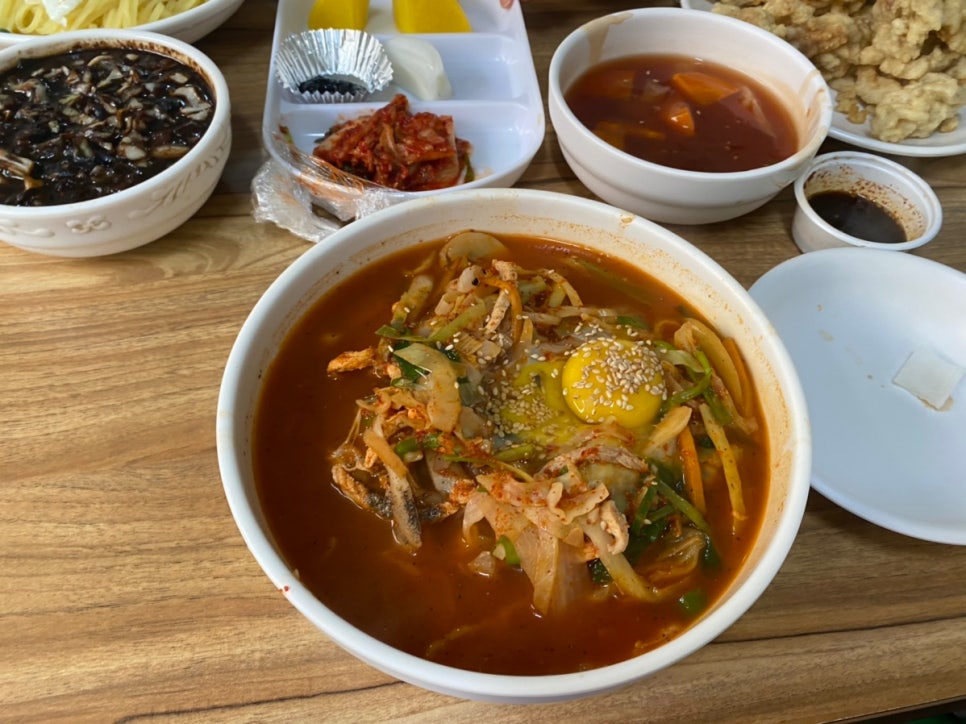 평화반점 이미지