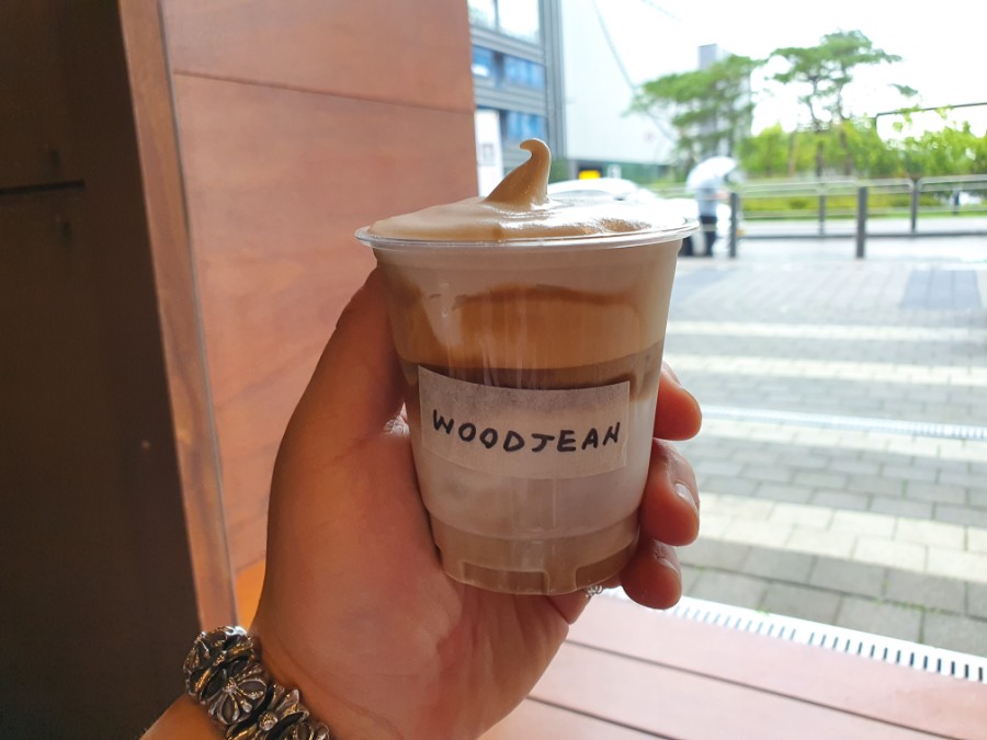 카페우드진 이미지