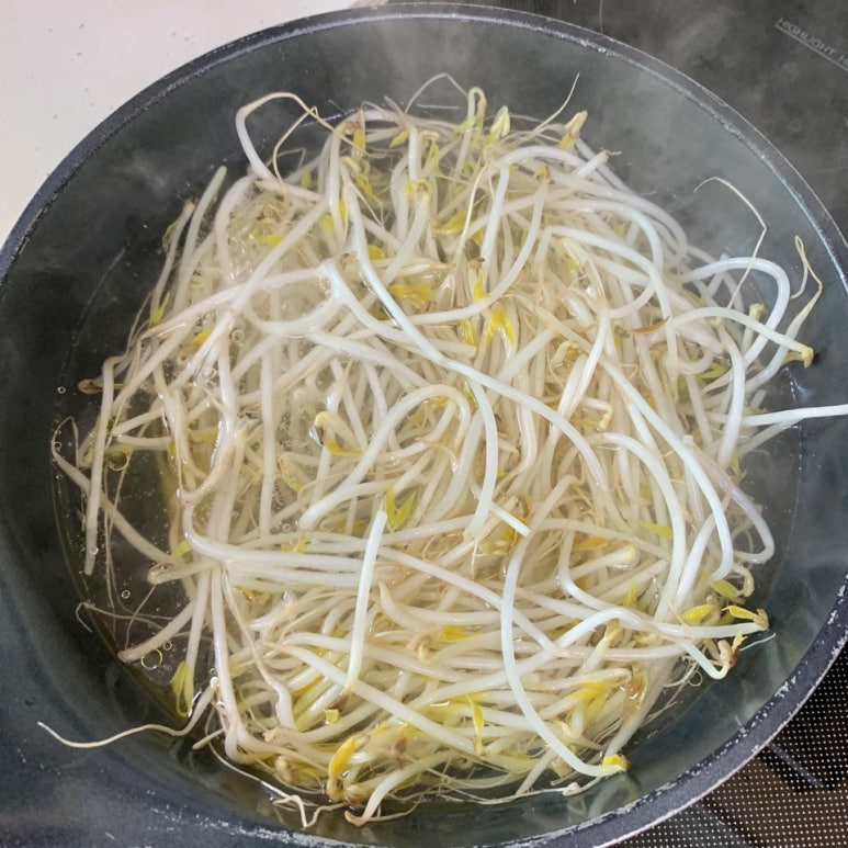 백가닥파스타 이미지