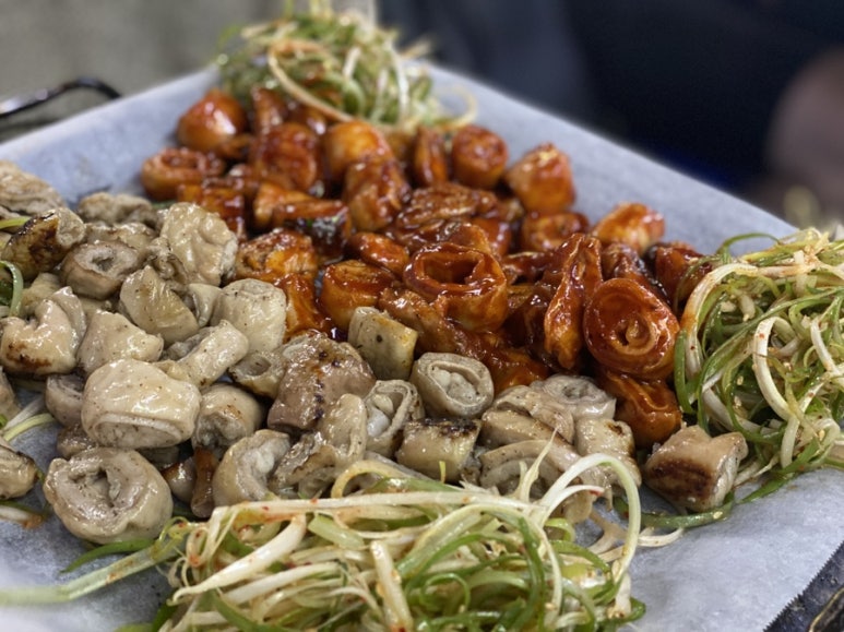 연탄곱창구이 이미지