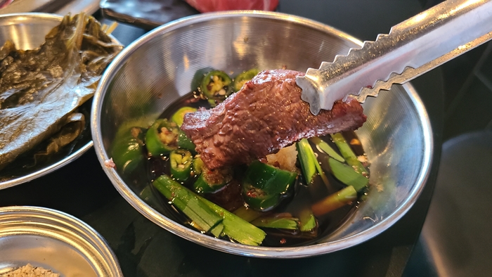 검은소새끼 이미지