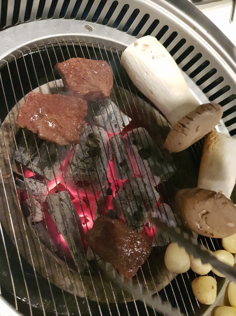 블랙앵거스미우랑 이미지