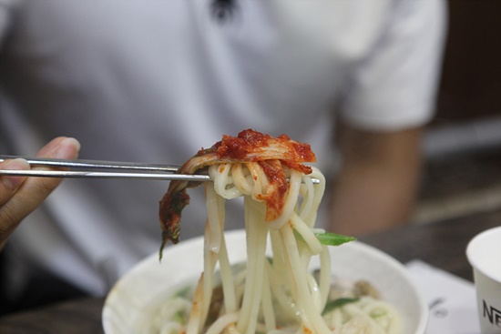 유가네칼국수 이미지
