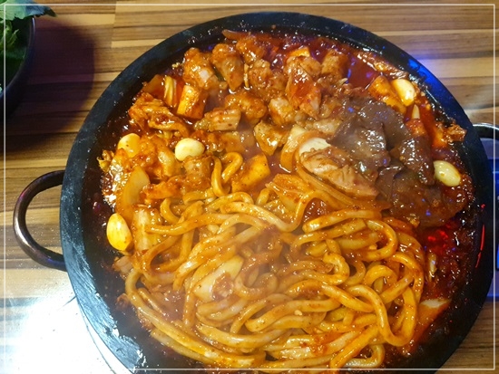 양념곱창구이 이미지
