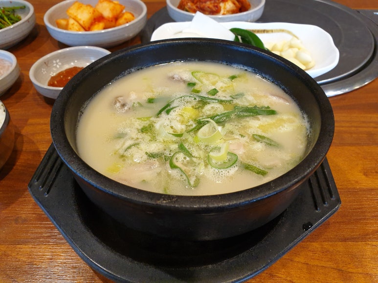 밀양국밥식당 이미지